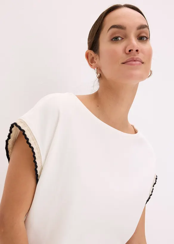 Forseggjort topp, bonprix