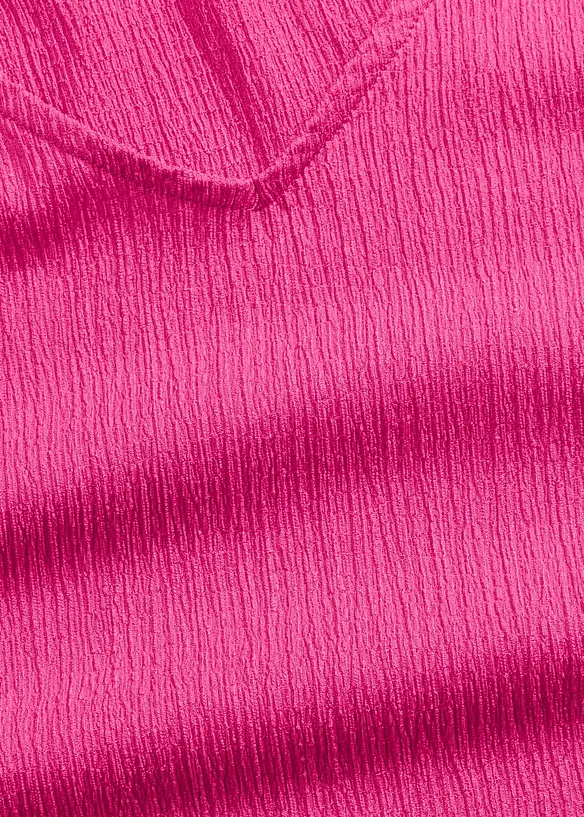 Topp i strukturert krepp med vingeermer, bonprix