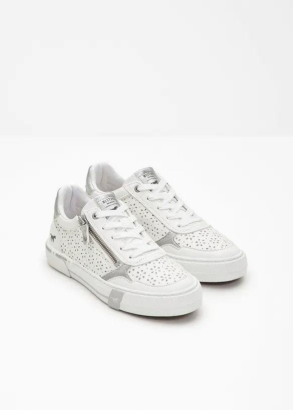 Sneakers fra Mustang, Mustang