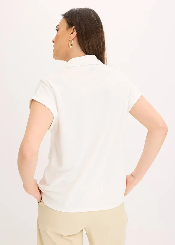 Poloskjorte av viskosepik&eacute; med blondeinnfelling, bonprix