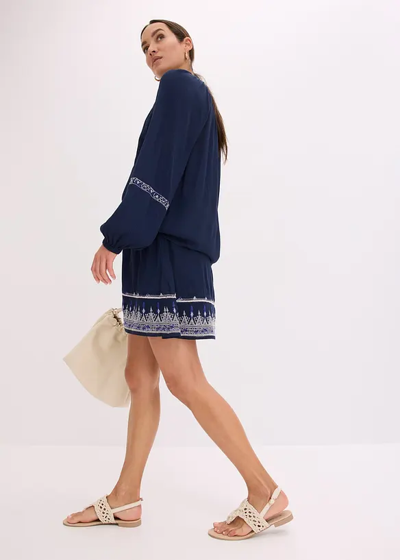 Miniskjørt med broderi, bonprix