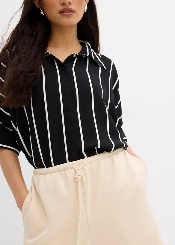 Bermudashorts av scuba, bonprix