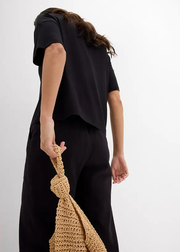 Kort T-skjorte med lave skuldre, bonprix