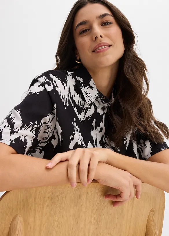 Viskosebluse med folklore trykk, bonprix