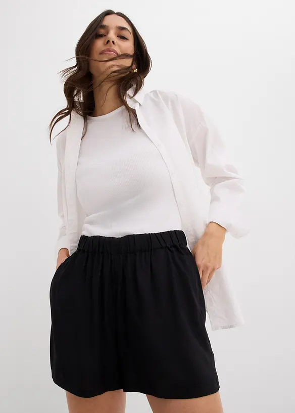 Shorts i viskose med komfortlinning, bonprix
