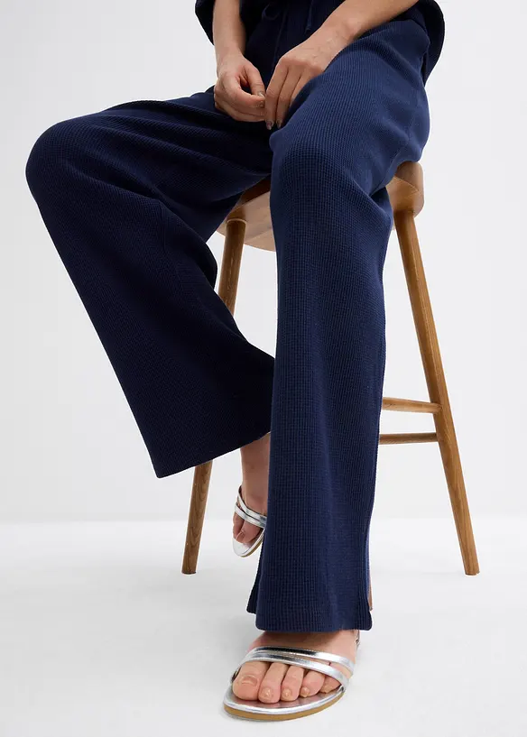 Bukse i strukturmateriale i 100% bomull, bonprix