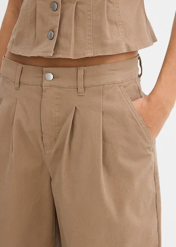 Lange bermuda av elastisk bomullsmiks, bonprix