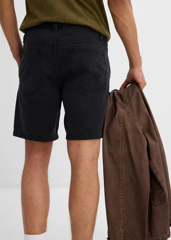Shorts i twill av 100% bomull, Loose Fit, bonprix
