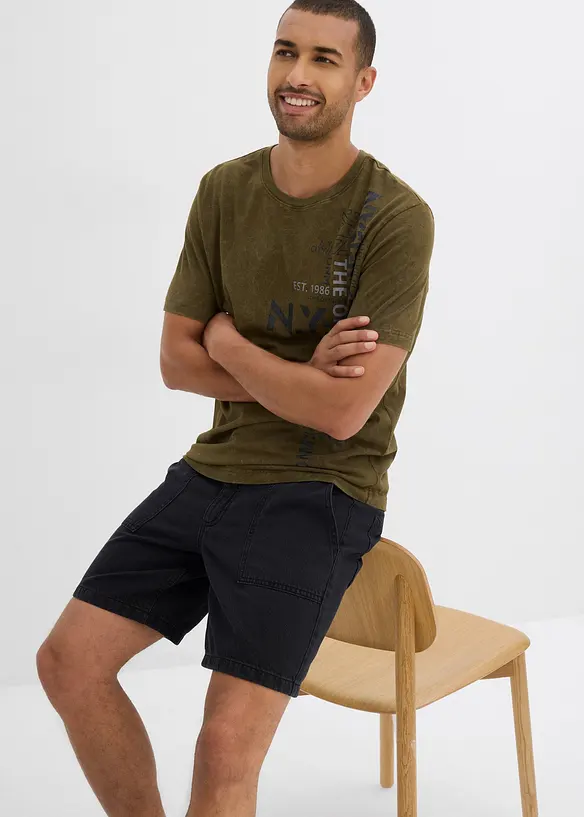 Shorts i twill av 100% bomull, Loose Fit, bonprix