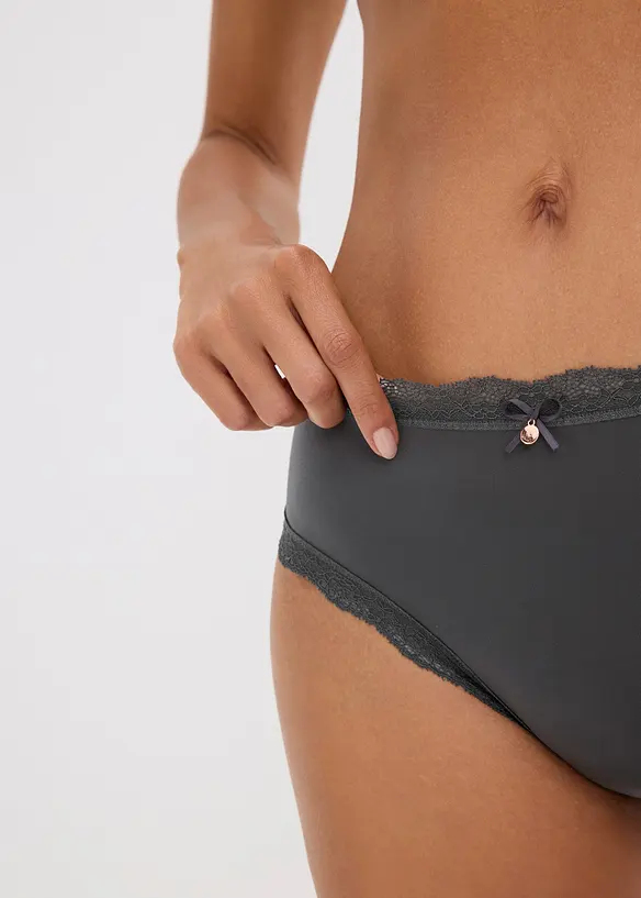 Brasiliansk truse med glanseffekt (3-pack), bonprix
