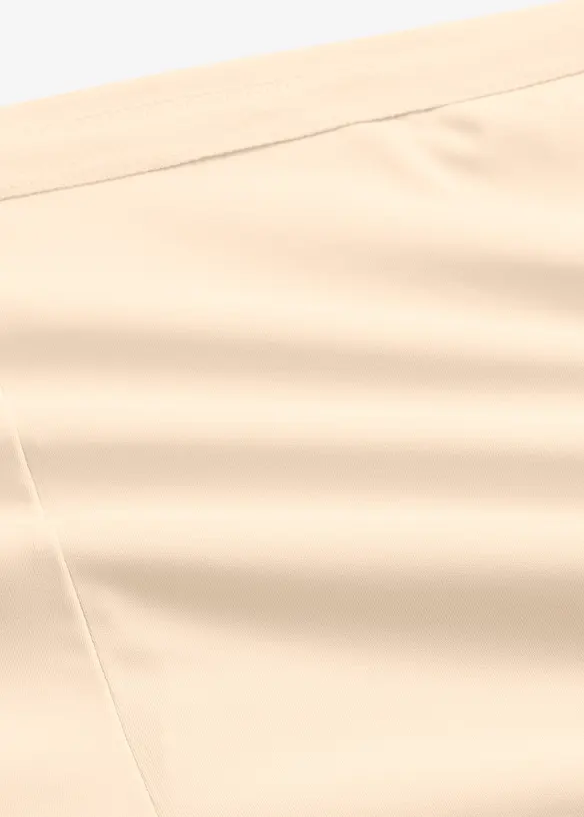 Sykkelshorts i kj&oslash;lende materiale med "anti gnisse"-effekt, bonprix