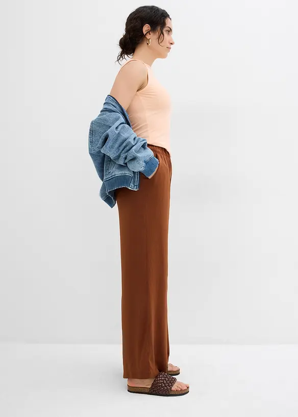 Lett, vid bukse av stukturert materiale, bonprix