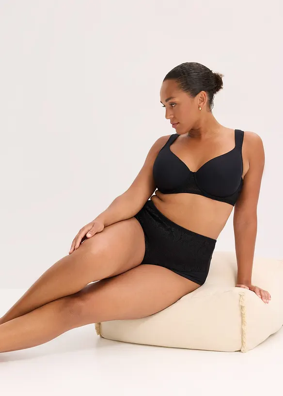 Shape-truse i myk modal, lett formende, bonprix