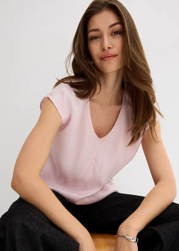 Kort bluse av sateng med glans, bonprix