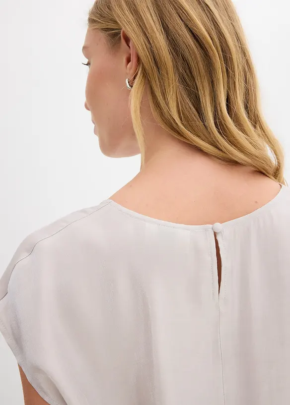 Kort bluse av sateng med glans, bonprix