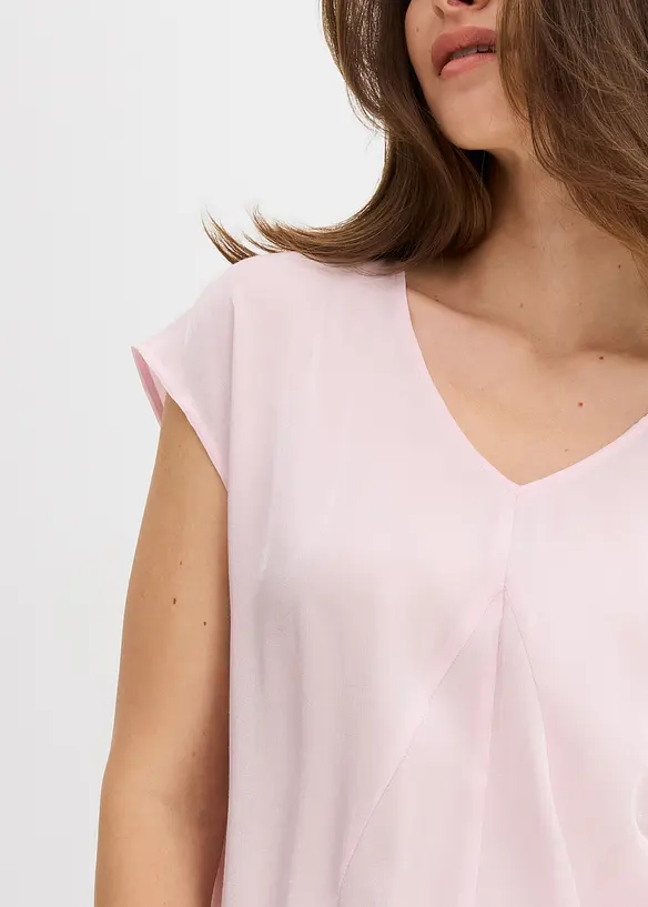 Kort bluse av sateng med glans, bonprix