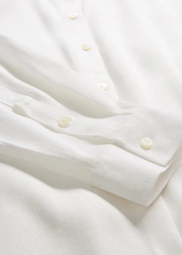 Skjortebluse av myk viskose, bonprix