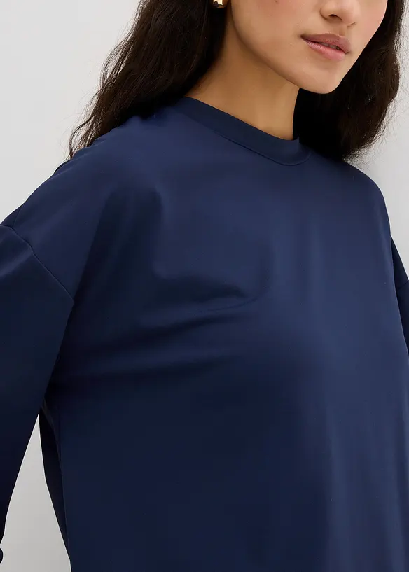 Lang topp i lett materiale, bonprix