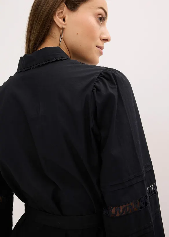 Midikjole i bomull med blondeinnfelling, bonprix