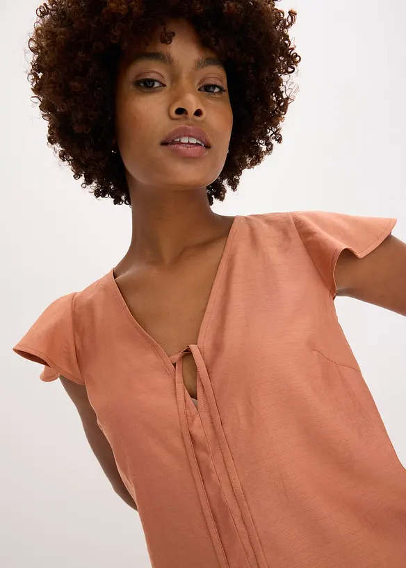 Bluse med volangermer i glansfull stil, bonprix