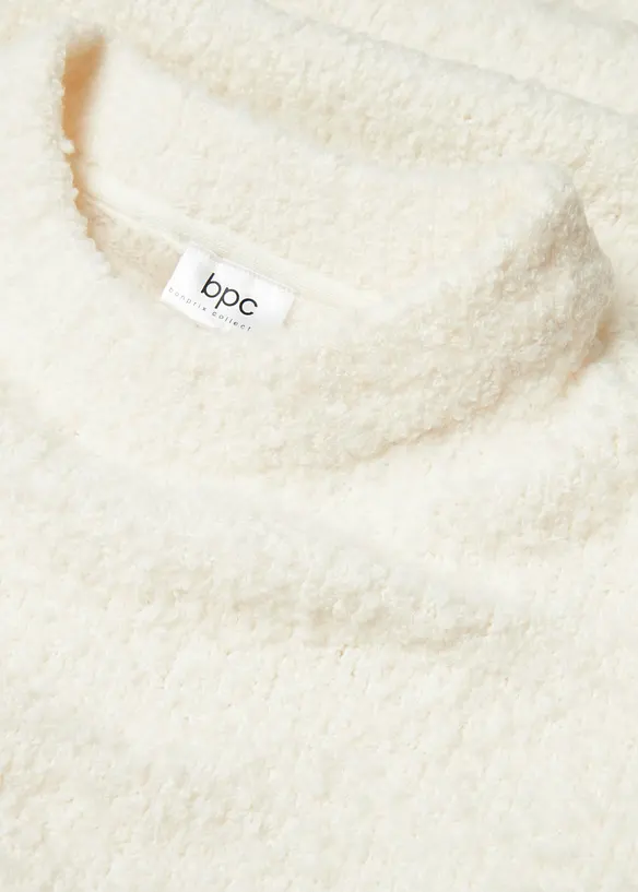 Oversized genser i fluffy garn, bonprix