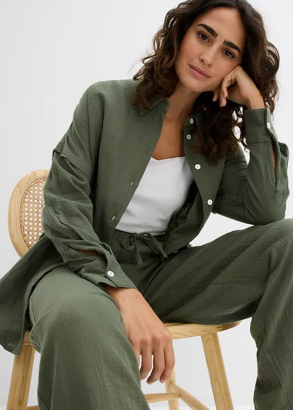 Oversized skjorte i luftig musselin, bonprix