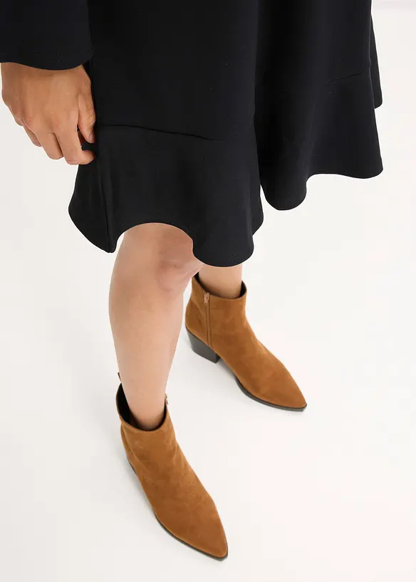 Kort kjole med volang av Punto di Roma-materiale, bonprix