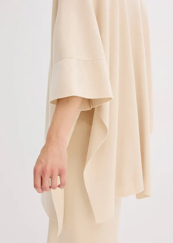 Oversized strikkecape, bonprix