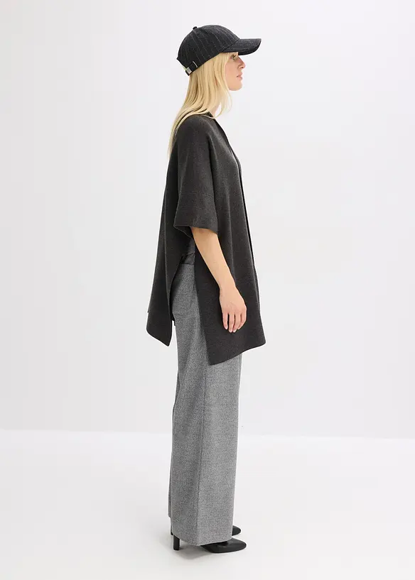 Oversized strikkecape, bonprix