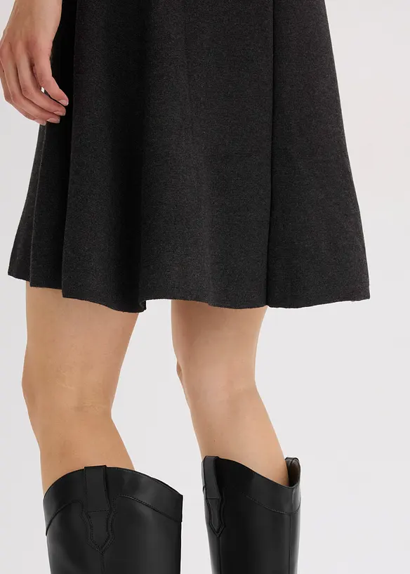 Strikkekjole av myk viskosemiks, bonprix