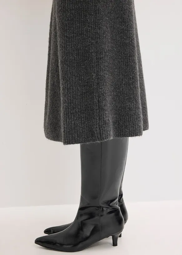 Midi strikkeskjørt, bonprix