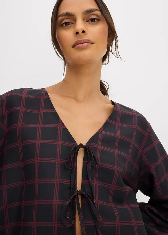 Oversized bluse av  myk viskose, bonprix