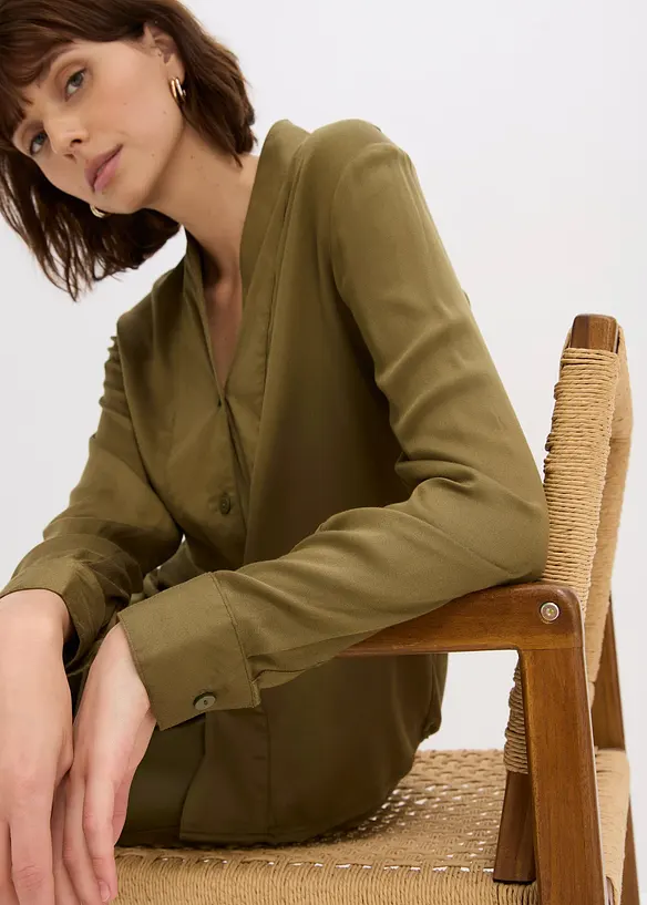 Bluse i lett sateng, bonprix
