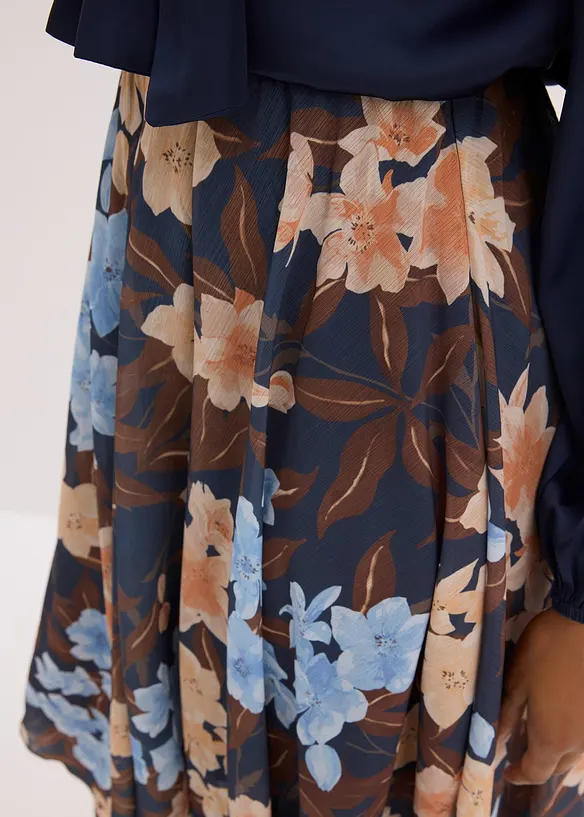 Midiskjørt i chiffon med asymmetrisk fald, bonprix