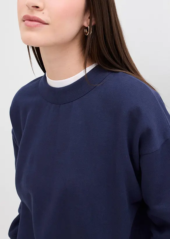 Sweatshirt med vid ribbekrage, av økologisk bomull, bonprix