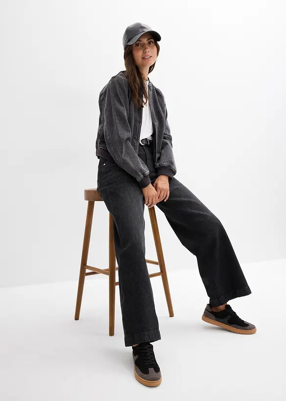 Wide Leg-jeans Mid Waist med påsatte lommer, bonprix