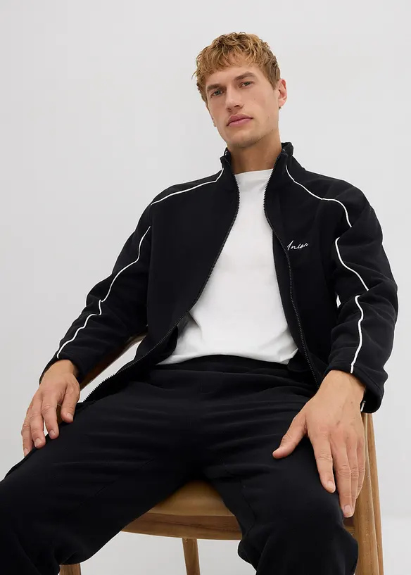 Varm fleecejakke med sporty detaljer, bonprix