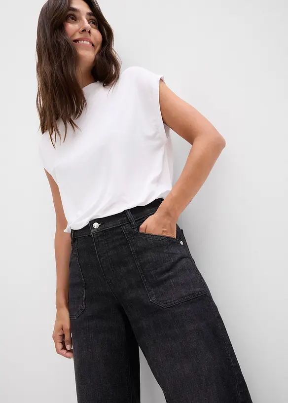 Wide Leg-jeans Mid Waist med påsatte lommer, bonprix