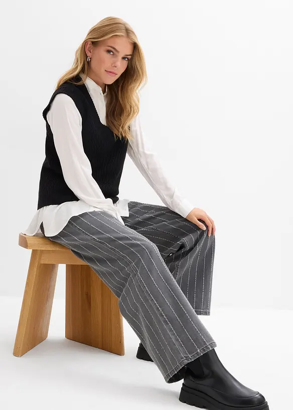 Wide Leg Jeans High Waist med destroyed-effekter, bonprix