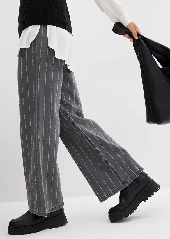 Wide Leg Jeans High Waist med destroyed-effekter, bonprix