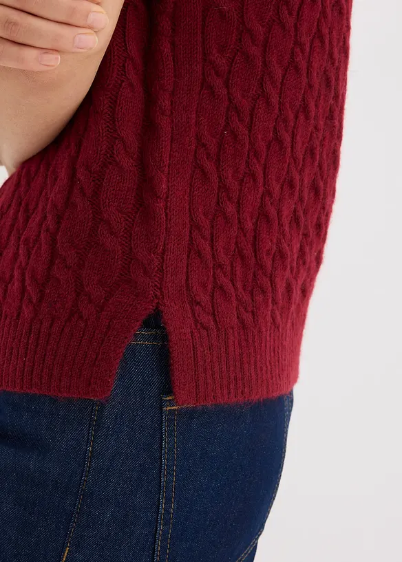 Strikket vest med flettemønster, bonprix