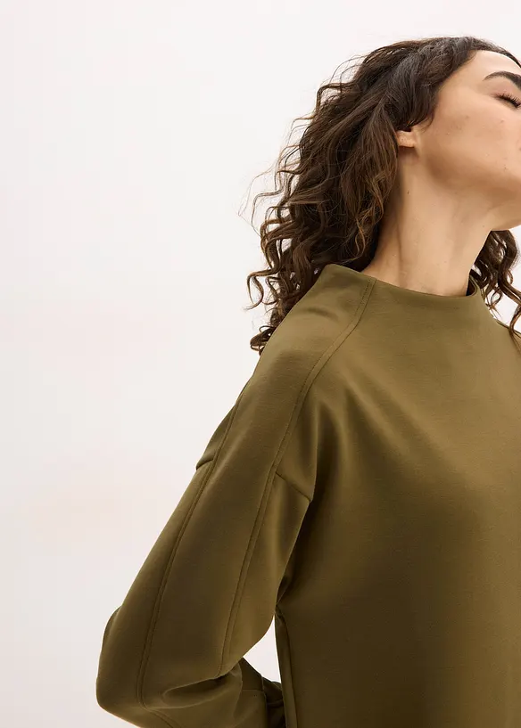Oversized sweatshirt av mykt scubamateriale, bonprix