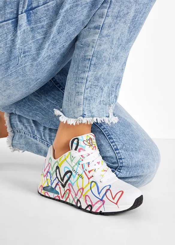 Sneakers med memoryskum fra Skechers, Skechers