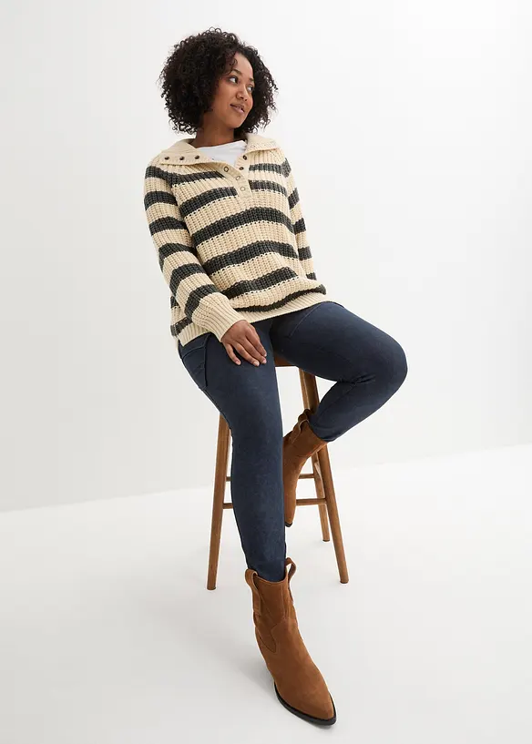 Kort k&aring;pe i ullstil, bonprix