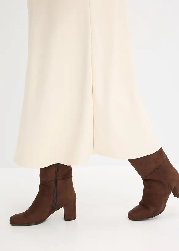 Maxiskjørt i strukturmateriale, bonprix