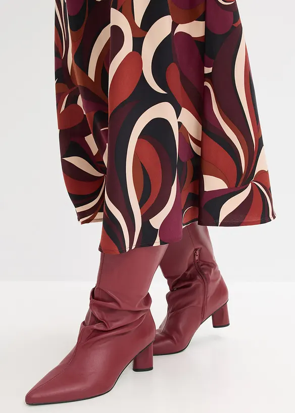 Midiskj&oslash;rt i lett sateng, bonprix