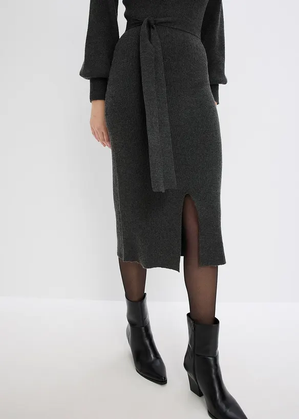 Ribbestrikket kjole i lett viskosemiks, bonprix