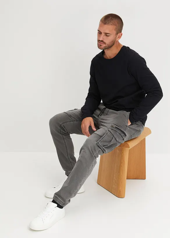 Regular Fit-denimjoggers med cargolommer, Straight, bonprix