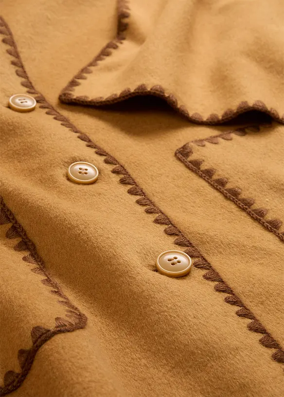 Ulljakke med pyntebroderi (todelt sett med skjerf), bonprix