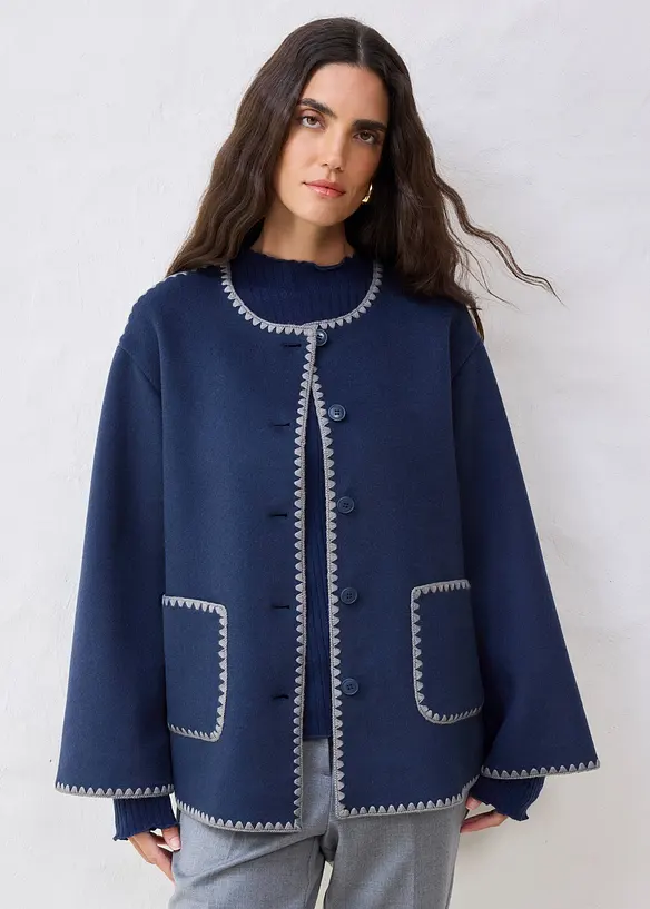 Ulljakke med pyntebroderi (todelt sett med skjerf), bonprix